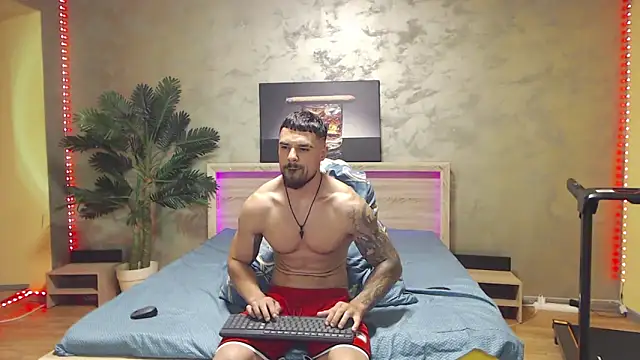 Tiberius hunk online show from June 2026 05:23:01 AM