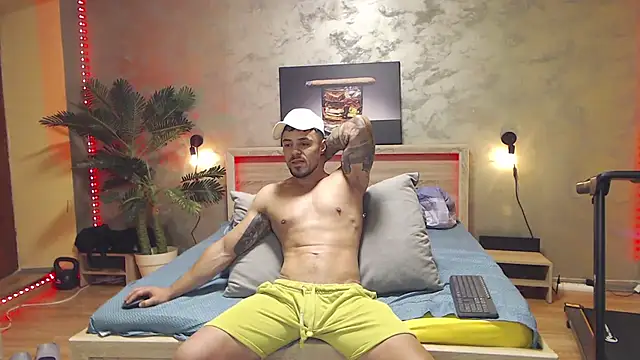 Tiberius hunk online show from August 2026 04:56:02 AM