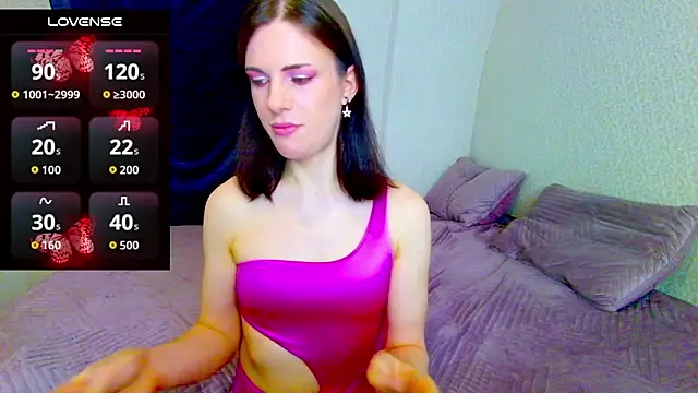 Nicole Redfields online show from March 2026 05:19:01 AM