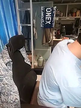 kiwibridy2 online show from September 2025 03:22:01 AM