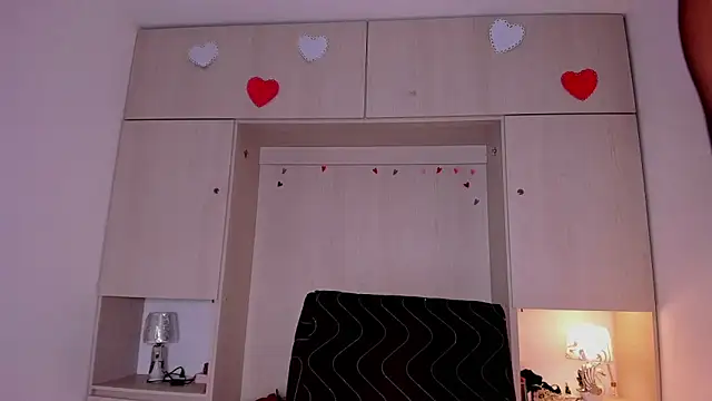 BeverlySteel online show from March 2026 08:13:01 PM