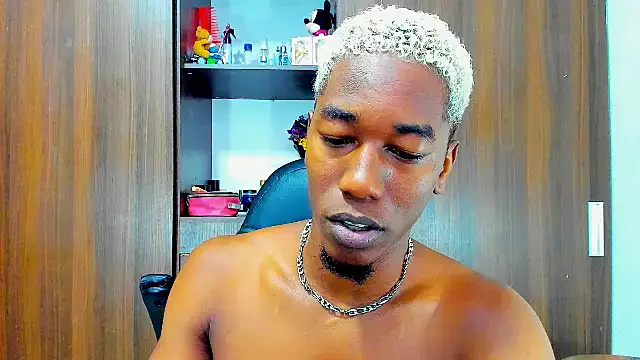 Dreamastercum  online show from October 2025 01:21:01 PM