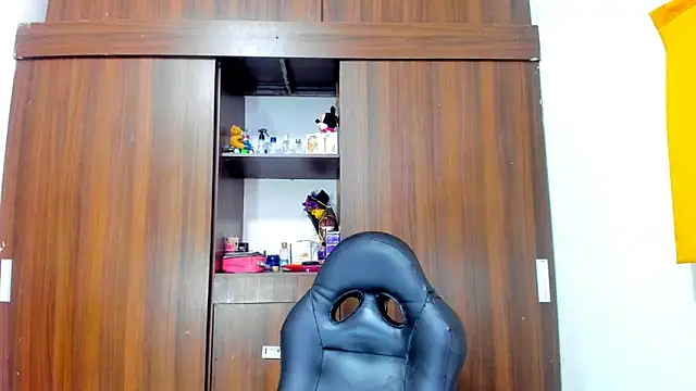 Dreamastercum  online show from October 2025 01:12:02 PM