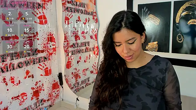 Snapshot of emilyy_cooperr chatting on October 2025 12:17:02 PM emilyy cooperr online show from October 2025 12:17:02 PM