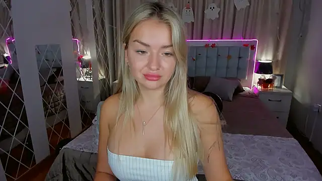 EvaGoddes online show from October 2025 06:32:02 AM