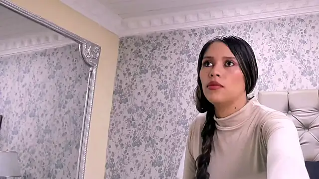 LiliJensen online show from November 2025 08:44:01 PM