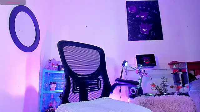 CRAZY-BOY99 online show from May 2026 07:33:02 PM