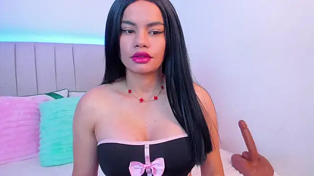 SusanSimpson16 online show from May 2026 07:19:01 PM