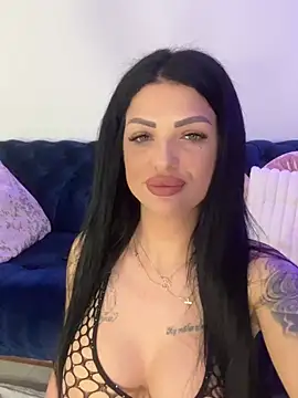 IrisRossie online show from May 2026 05:01:02 AM