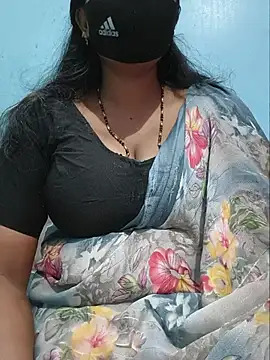 Sexyradha  online show from June 2026 03:50:02 PM