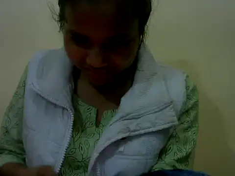 Snapshot of mayra89 chatting on February 2026 03:44:01 PM mayra89 online show from February 2026 03:44:01 PM