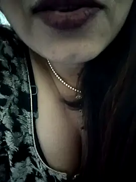 Snapshot of Neha-Bhabhi-Rasily chatting on March 2026 06:21:01 AM Neha-Bhabhi-Rasily online show from March 2026 06:21:01 AM