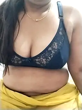 Snapshot of pyasi_bhabhi02 chatting on December 2025 09:35:01 PM pyasi bhabhi02 online show from December 2025 09:35:01 PM