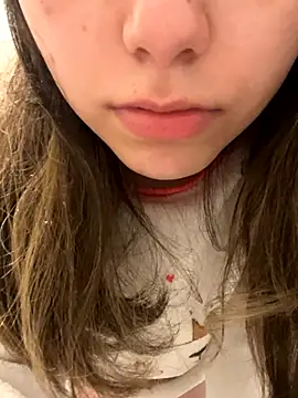 floooohv online show from September 2025 03:38:01 PM