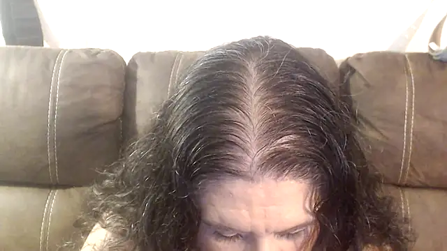 Snapshot of Dreaming_Of_Blue chatting on November 2025 08:55:01 PM Dreaming Of Blue online show from November 2025 08:55:01 PM