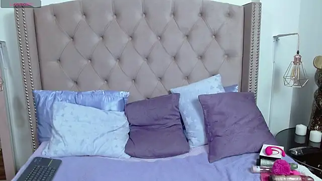 scarlettbooty online show from March 2025 06:32:01 AM