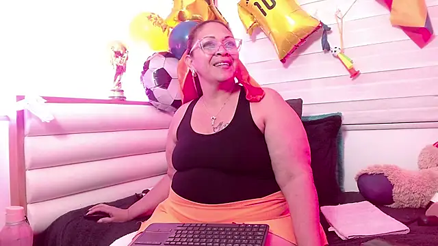 scarlettbooty online show from June 2026 11:03:02 AM