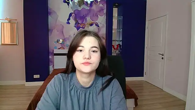 Snapshot of ElinaMils chatting on March 2025 12:33:02 PM ElinaMils online show from March 2025 12:33:02 PM