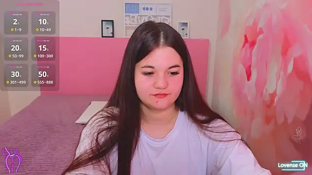 ElinaMils online show from May 2026 06:22:02 AM