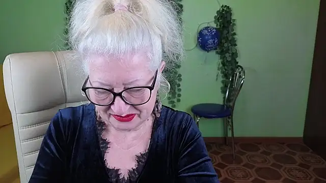 Maya Mayflower online show from September 2025 04:29:01 AM