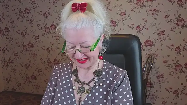 Maya Mayflower online show from January 2026 03:12:02 AM