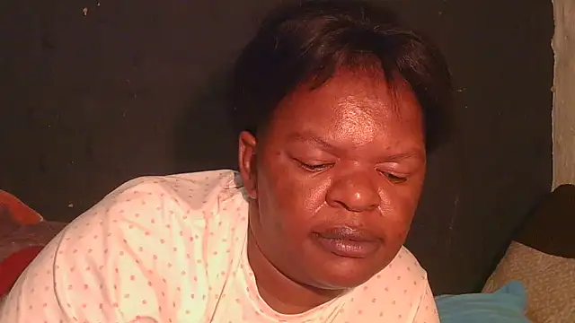 Snapshot of ebony_rose11 chatting on April 2026 01:26:01 AM ebony rose11 online show from April 2026 01:26:01 AM