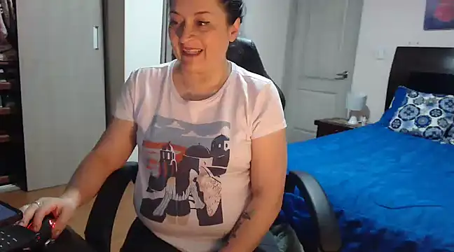 mia florens online show from March 2025 02:48:01 AM