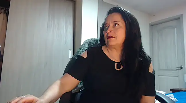 mia florens online show from March 2025 03:13:02 AM