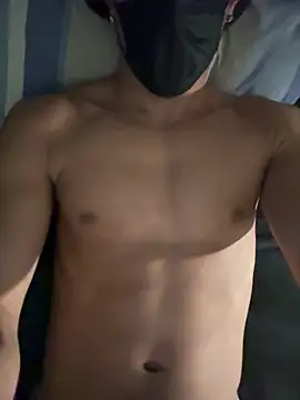 Snapshot of maxx777 chatting on December 2025 12:06:01 AM maxx777 online show from December 2025 12:06:01 AM