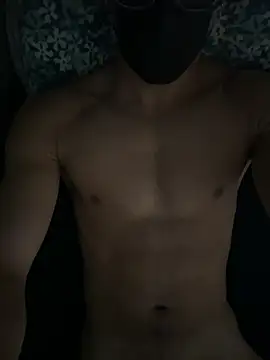 Snapshot of maxx777 chatting on February 2026 10:50:02 PM maxx777 online show from February 2026 10:50:02 PM