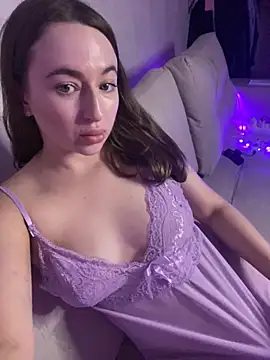 Snapshot of AlisaQSky chatting on October 2025 08:27:02 PM AlisaQSky online show from October 2025 08:27:02 PM