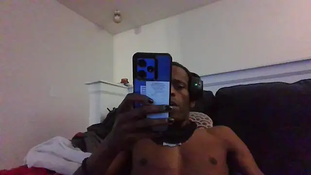 Snapshot of BadazzRXL chatting on November 2025 02:28:01 PM BadazzRXL online show from November 2025 02:28:01 PM