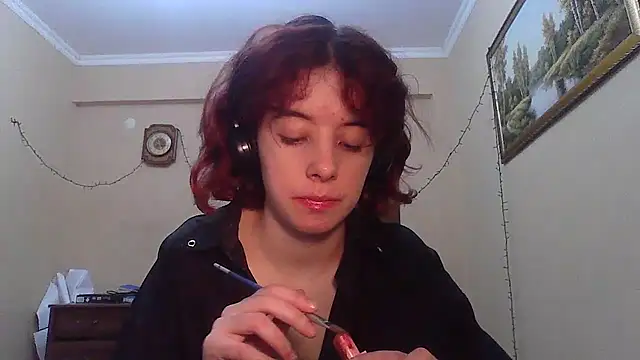 Snapshot of _Amber_Doll_ chatting on March 2025 06:53:01 PM Amber Doll online show from March 2025 06:53:01 PM