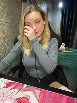 Snapshot of Lina_ly chatting on March 2025 08:08:01 PM Lina ly online show from March 2025 08:08:01 PM
