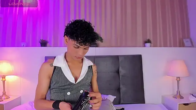 Snapshot of Kai_riptide chatting on October 2025 08:24:02 PM Kai riptide online show from October 2025 08:24:02 PM