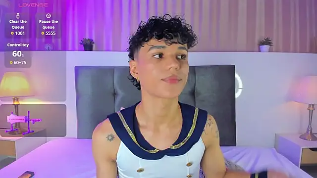 Snapshot of Kai_riptide chatting on November 2025 08:43:01 PM Kai riptide online show from November 2025 08:43:01 PM