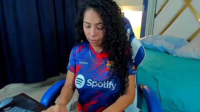 Sasha rd online show from October 2025 01:31:02 PM