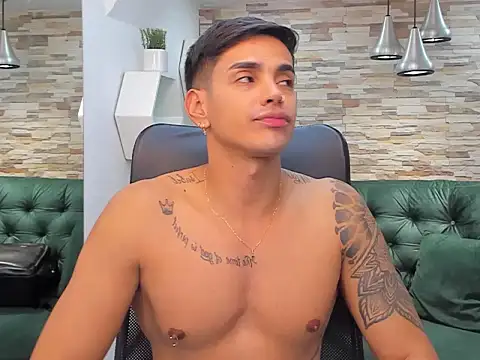 Peter Dainty online show from March 2025 09:45:02 PM