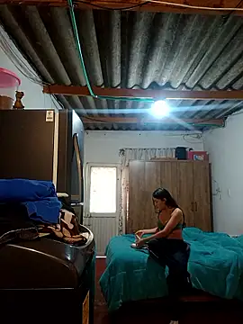 Valen Person online show from October 2025 11:29:01 AM