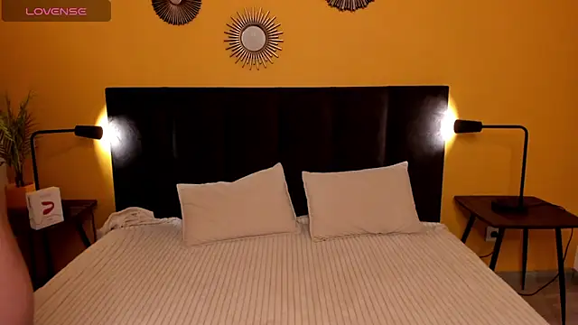 Jessie Curlyy online show from October 2025 03:04:01 AM