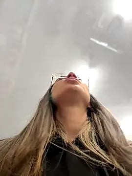 Snapshot of Isabella_Varella chatting on October 2025 01:08:02 AM Isabella Varella online show from October 2025 01:08:02 AM