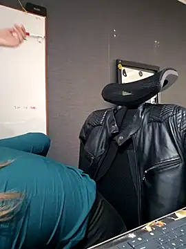 Snapshot of Isabella_Varella chatting on October 2025 01:01:02 PM Isabella Varella online show from October 2025 01:01:02 PM