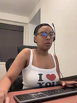 Melia Rayne online show from March 2026 10:19:02 AM