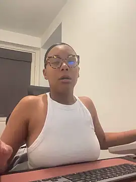 Melia Rayne online show from May 2026 09:36:01 AM