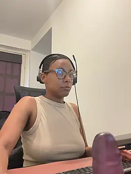 Melia Rayne online show from May 2026 09:39:02 AM
