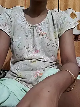 sexy-trisha1 online show from September 2025 02:41:01 PM