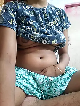 sexy-trisha1 online show from October 2025 05:21:02 PM