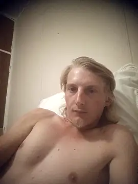 Snapshot of BlateRepulse chatting on November 2025 08:51:01 PM BlateRepulse online show from November 2025 08:51:01 PM