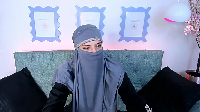 Snapshot of salma_arabicc chatting on March 2025 07:15:01 AM salma arabicc online show from March 2025 07:15:01 AM