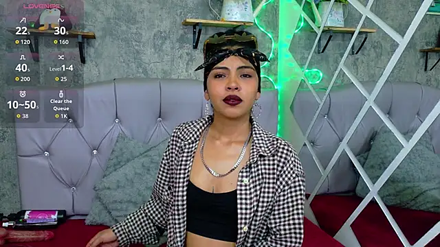 Devil AliceXo online show from January 2026 09:06:02 PM